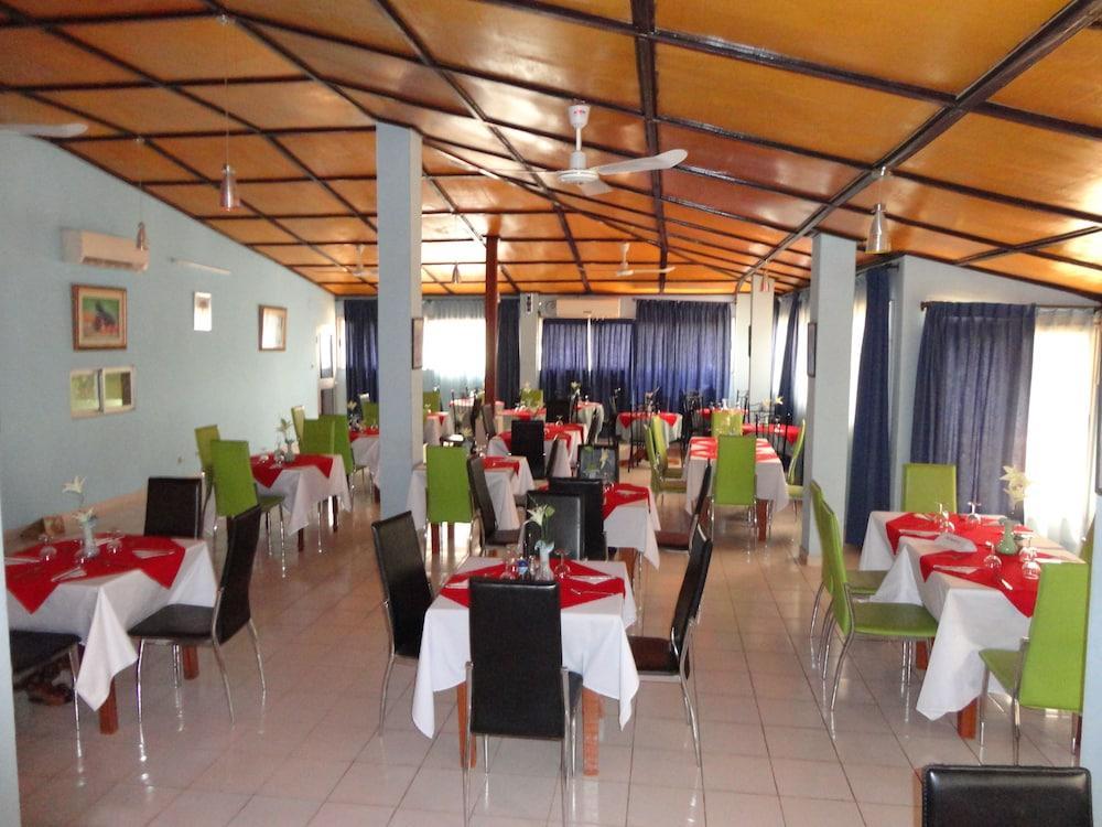 Homeland Hotel Niamey Kültér fotó